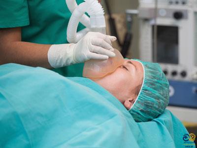 ویرایش سوم کتاب ارزش نسبی خدمات و مراقبت های سلامت