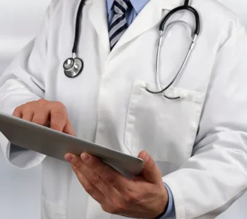 راهنمای کامل کدینگ ارزش نسبی 1404 (با مثال‌های کاربردی)