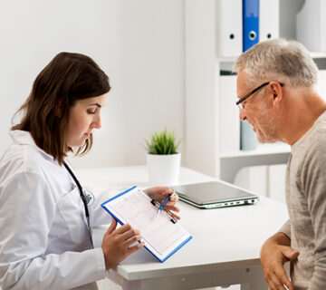 راهکارهای جذب پزشکان متخصص و نام آشنا در بیمارستان